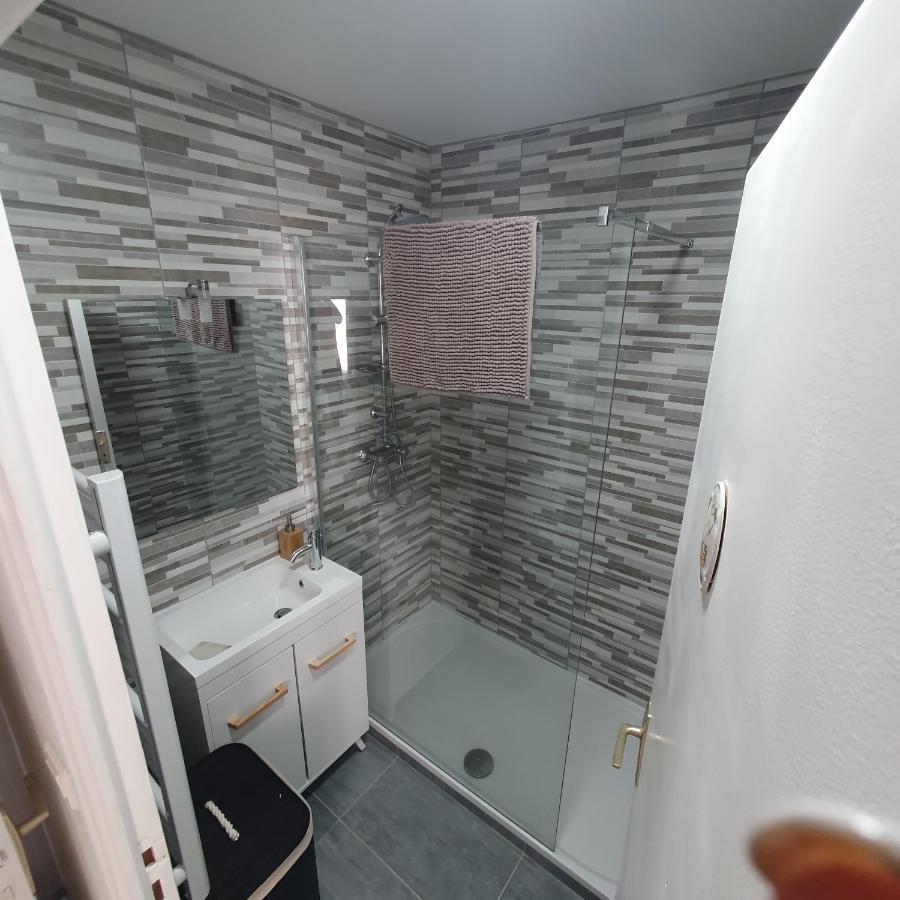 Épernay Appartement De La Tour מראה חיצוני תמונה